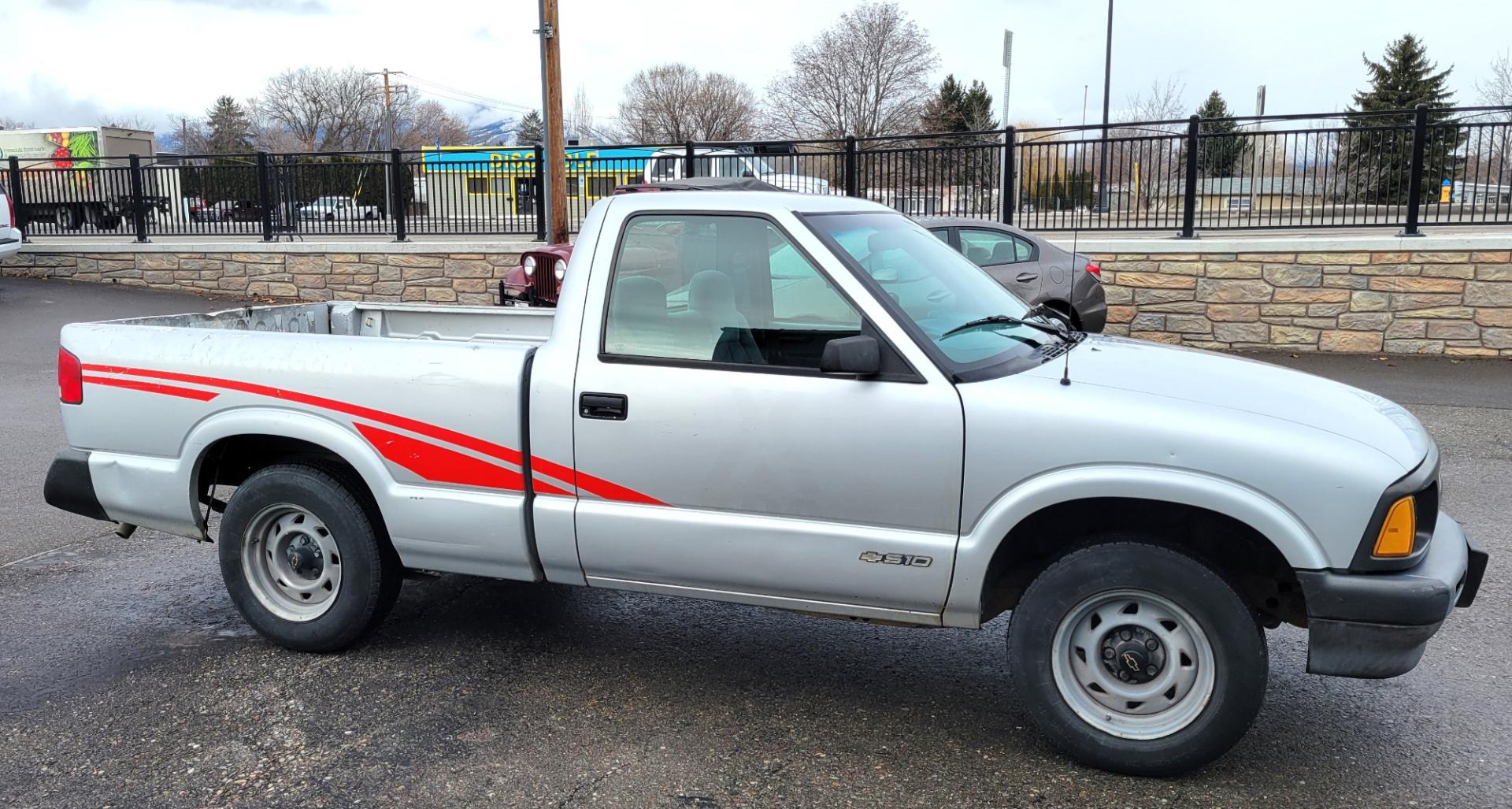 1994 Silver /Brown Chevrolet S10 Pickup (1GCCS144XR8) with an 2.2L I4 engine, 5 Speed Manual transmission, located at 450 N Russell, Missoula, MT, 59801, (406) 543-6600, 46.874496, -114.017433 - Good running little truck. 5 Speed Manual Transmission. AM FM Cassette. Financing NOT Available. - Photo#3